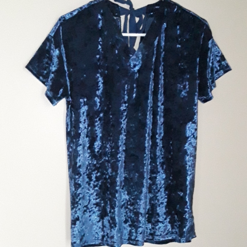 NWT Entro Boutique Short Sleeve Blouse